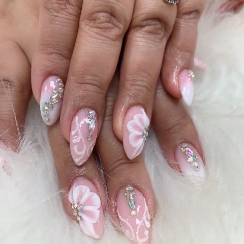 Colorful Nails & Spa, nail salon in Hazleton, PA